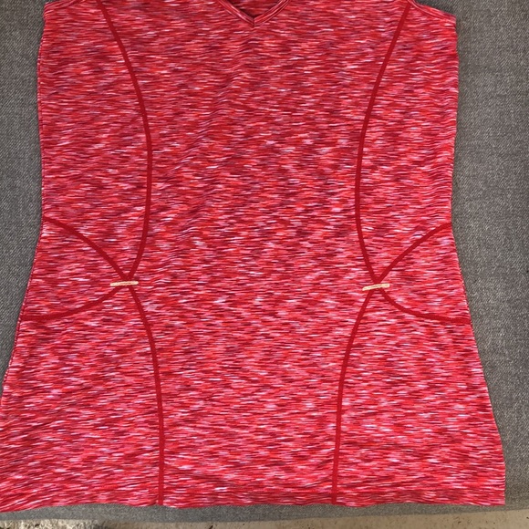 ATHLETA V-Neck Tennis / Pickleball Sleeveless Tank w/Back zip pocket - Picture 3 of 8